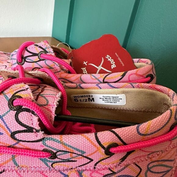 Twisted X Women's Pink Canvas Pink Hearts Driving Moc Casual Shoe - Picture 5 of 11